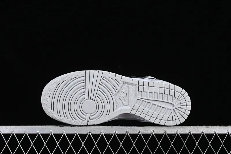 All Categories Nk SB Dunk Series Nk SB Dunk Low Low-top sneakers Nk Dunk Low Leather letters High street deconstruction Black and gray SB strap low-top casual sneakers DV0831-101